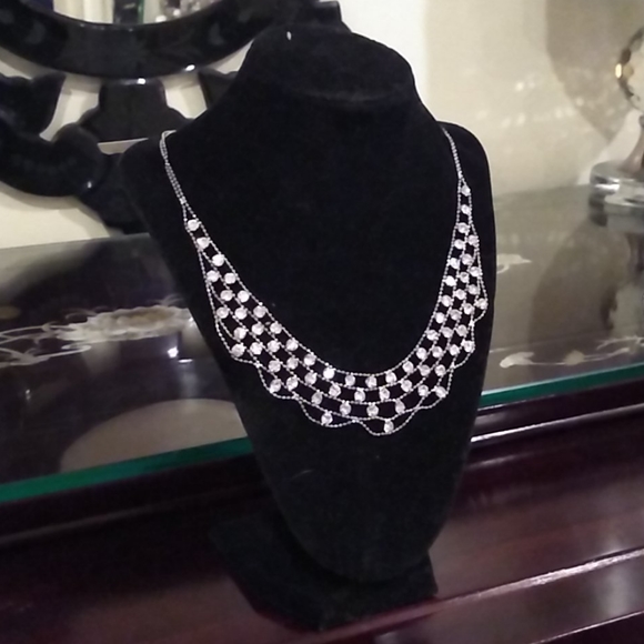 NOir - Picture 2 of 5